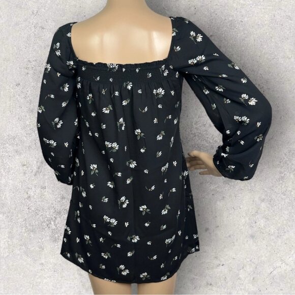 Abercrombie Long-Sleeved Smocked Neckline Mini Dress (BNWT) - Picture 3 of 5